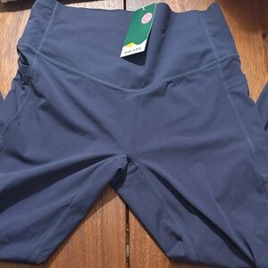 HALARA Navy High-Waisted Leggings